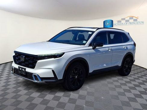 Used 2024 Honda CR-V Sport Touring image 3