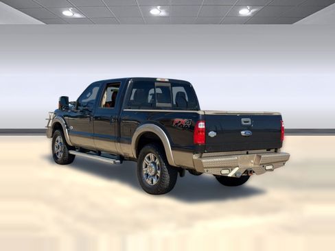 Used 2013 Ford F250 King Ranch w/ King Ranch w/Chrome Pkg AWD/4WD image 3