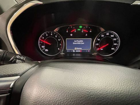 Used 2025 Chevrolet Blazer LT image 12