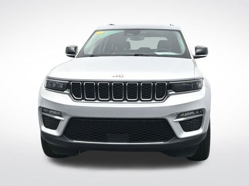 Used 2024 Jeep Grand Cherokee Limited 4xe image 2