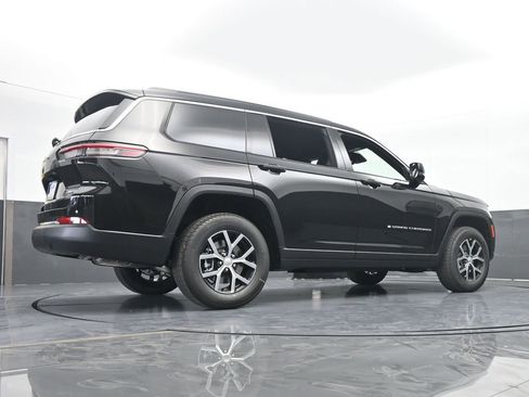 Used 2025 Jeep Grand Cherokee L Limited image 56