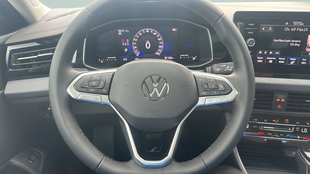 New 2027 Volkswagen Jetta SE FWD image 11