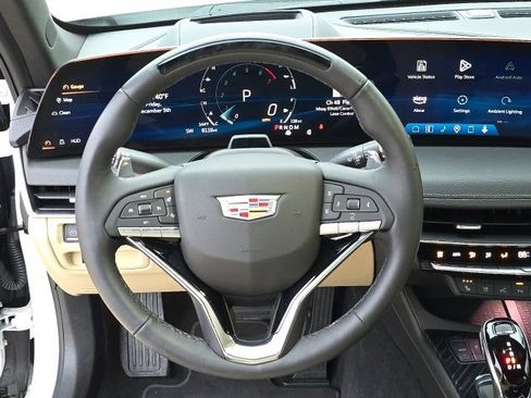 Used 2025 Cadillac CT5 Premium Luxury image 22