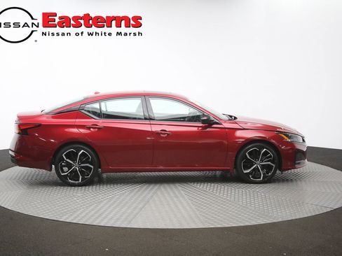 Used 2024 Nissan Altima 2.5 SR w/ SR Premium Package FWD image 44