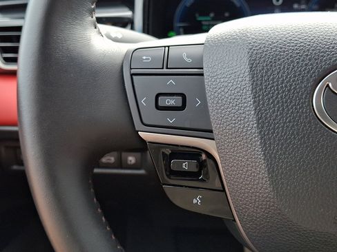 Certified 2025 Toyota Camry XSE AWD/4WD image 22