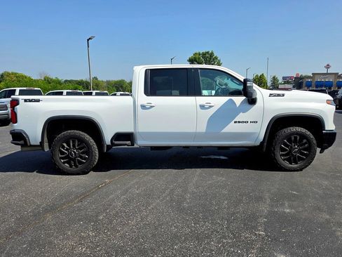 Used 2025 Chevrolet Silverado 2500 LTZ w/ Trail Boss Package AWD/4WD image 15
