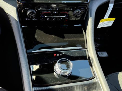 New 2026 Jeep Grand Cherokee Laredo X image 12