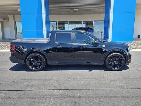 Used 2023 Ford Maverick Lariat w/ Lariat Luxury Package image 2