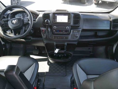 Used 2025 RAM ProMaster 3500 w/ Convenience Group FWD image 18