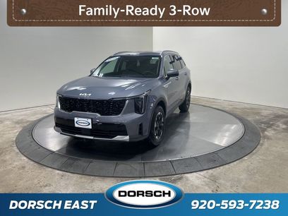 New 2025 Kia Sorento S