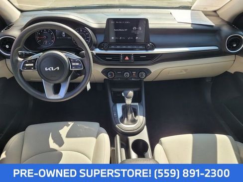 Certified 2022 Kia Forte LXS image 9