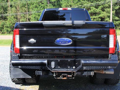 Used 2019 Ford F350 King Ranch w/ King Ranch Ultimate Package AWD/4WD image 10