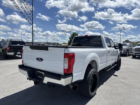 Used 2017 Ford F250 XL w/ Power Equipment Group AWD/4WD image 13