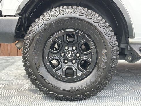 Used 2023 Ford Bronco Wildtrak AWD/4WD image 20