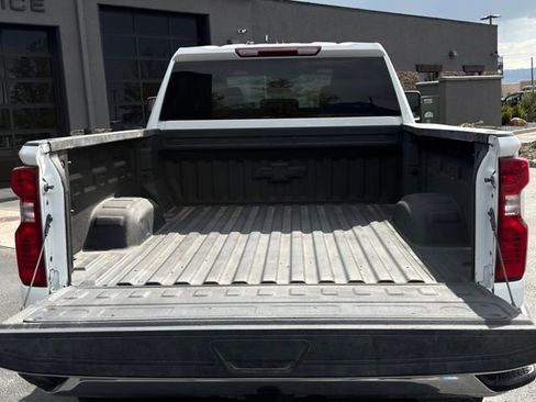 Used 2023 Chevrolet Silverado 2500 LT w/ Convenience Package AWD/4WD image 7