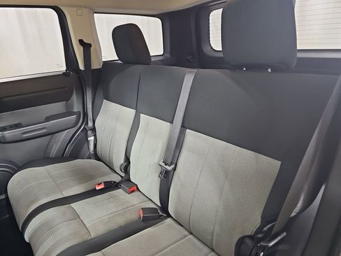 Used 2008 Dodge Nitro SXT image 17