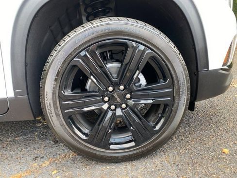 New 2026 GMC Acadia Elevation w/ Black Edition image 9