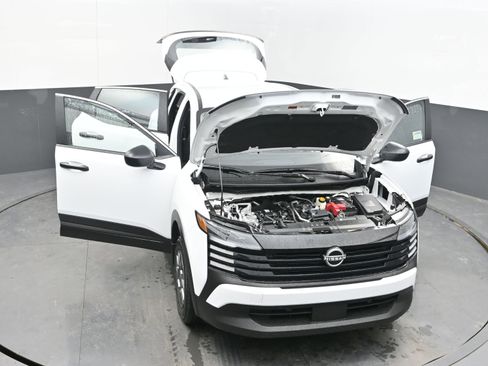 New 2026 Nissan Kicks S image 43