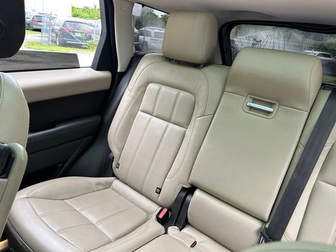 Used 2021 Land Rover Range Rover Sport HSE Silver Edition AWD/4WD image 12