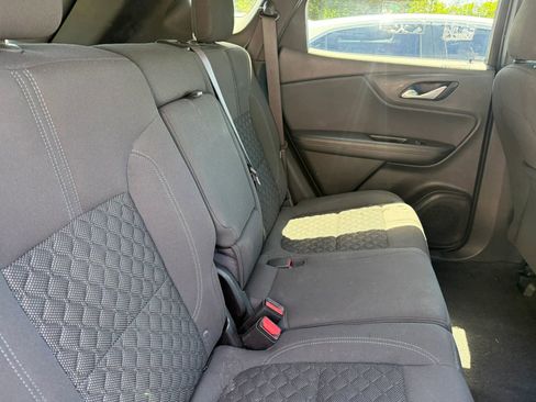 Used 2020 Chevrolet Blazer LT FWD image 17