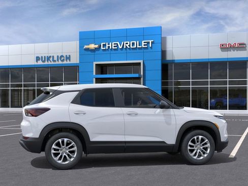 New 2026 Chevrolet TrailBlazer LS w/ LS Convenience Package AWD/4WD image 5