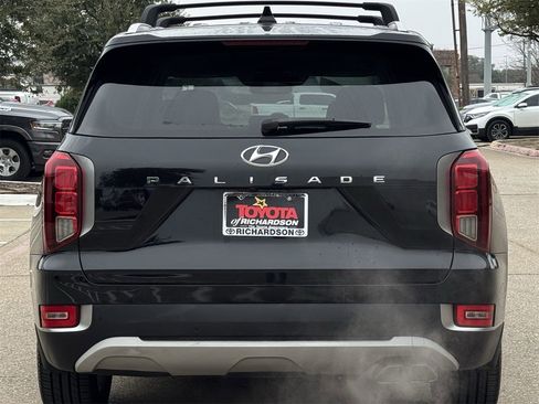 Used 2022 Hyundai Palisade SEL w/ 8P Bench Seat Package image 5