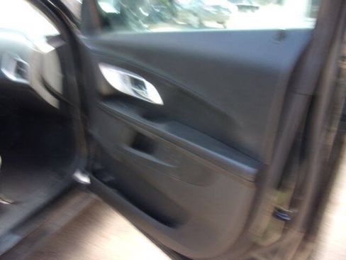 Used 2016 Chevrolet Equinox LS FWD image 18