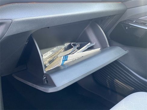 Used 2022 Volkswagen ID.4 Pro S image 30