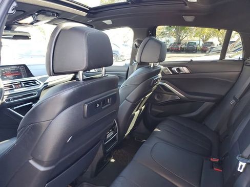 Used 2023 BMW X6 M50i w/ Executive Package image 9