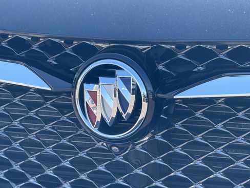 Used 2024 Buick Enclave Avenir w/ Avenir Technology Package FWD image 32