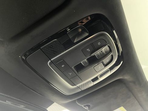 Used 2021 Hyundai Palisade Calligraphy w/ Winter Package image 26