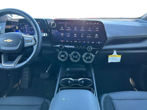 Used 2024 Chevrolet Blazer EV LT AWD/4WD image 13