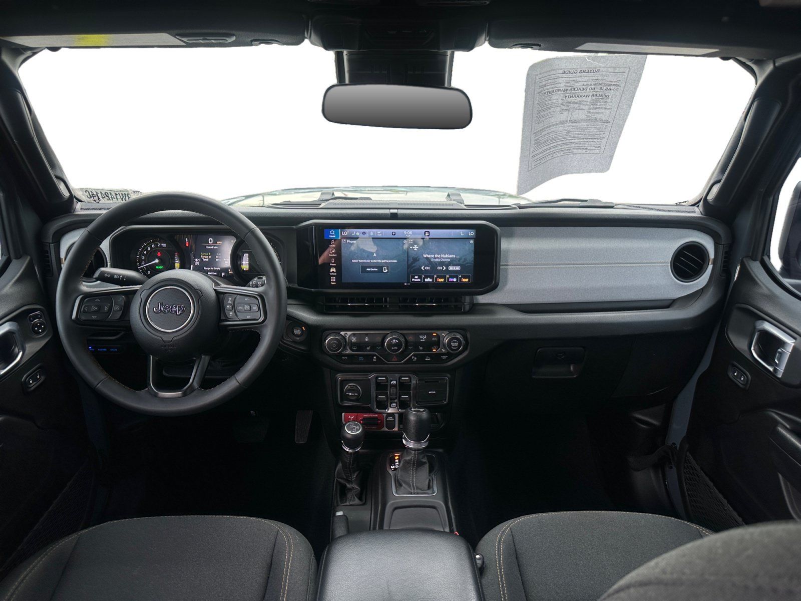 Used 2024 Jeep Wrangler Unlimited AWD/4WD image 11