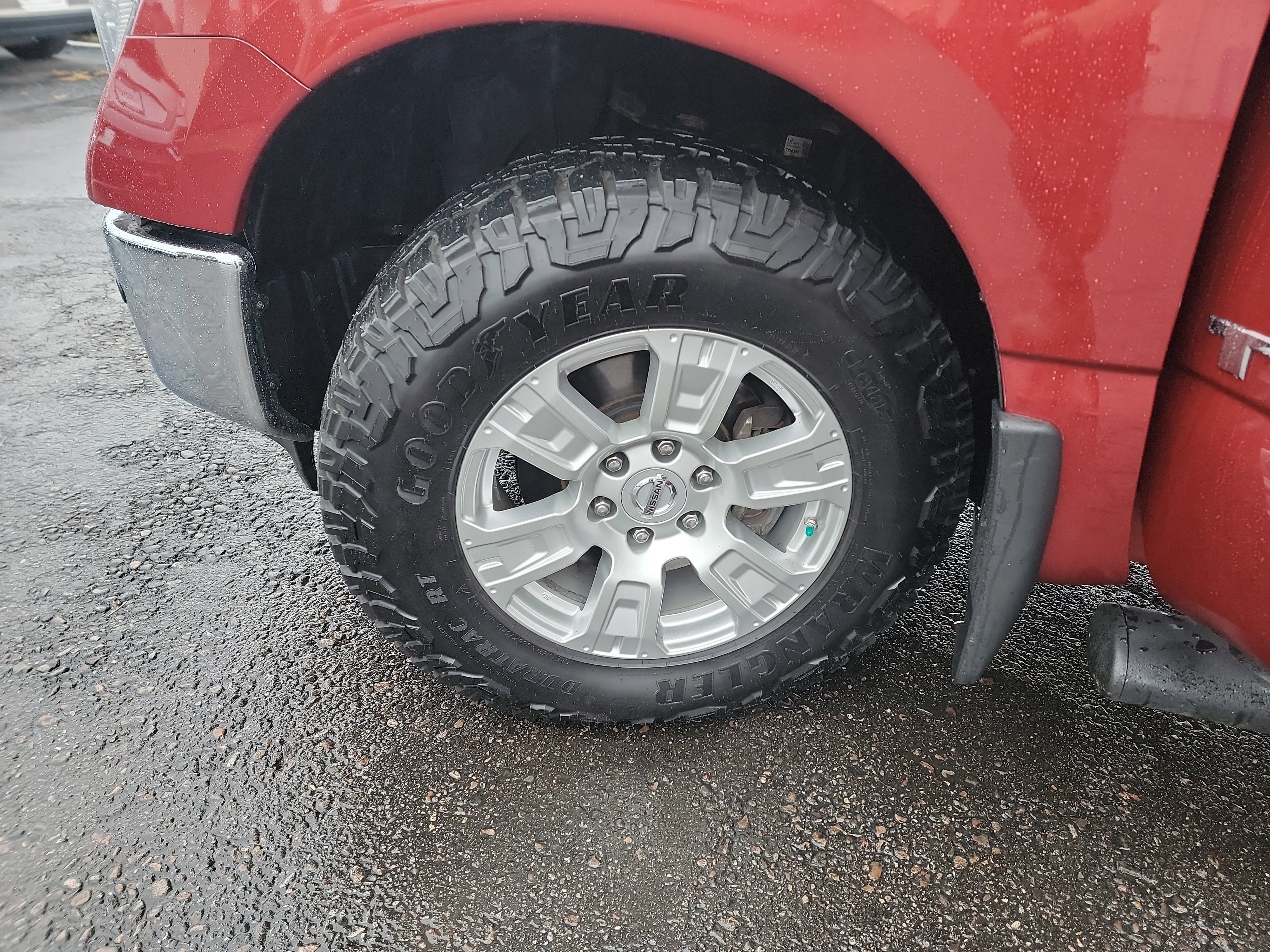 Used 2019 Nissan Titan SV w/ SV Convenience Package AWD/4WD image 29
