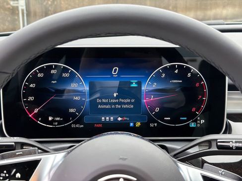 New 2026 Mercedes-Benz C 300 Sedan image 27