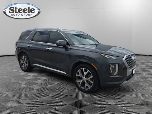 Used 2022 Hyundai Palisade Limited FWD image 7