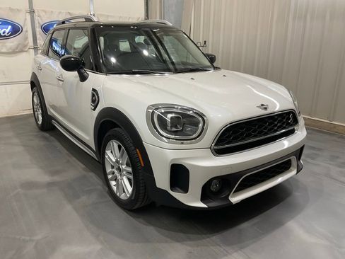 Used 2024 MINI Cooper Countryman S image 1