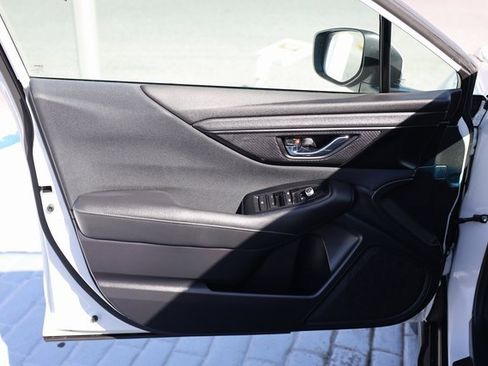 Used 2020 Subaru Outback Premium image 12