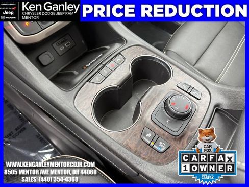Used 2023 GMC Acadia Denali w/ Denali Ultimate Package image 17