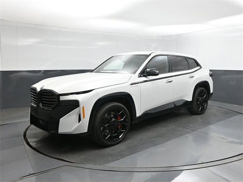 New 2026 BMW XM Label Red w/ M Driver's Package image 34