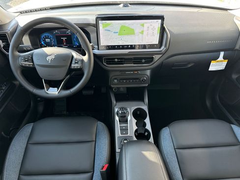 New 2025 Ford Bronco Sport Outer Banks w/ Outer Banks Tech Package+ image 17