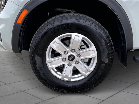 Used 2024 Ford Ranger XL w/ Trailer Tow Package image 10