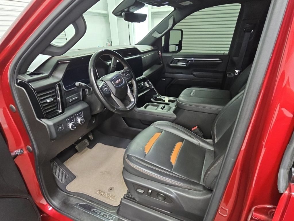 Used 2024 GMC Sierra 2500 AT4 w/ AT4 Premium Plus Package AWD/4WD image 12