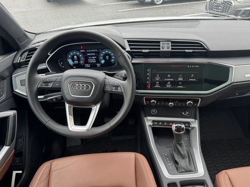 Certified 2025 Audi Q3 2.0T Premium w/ Convenience Package image 13