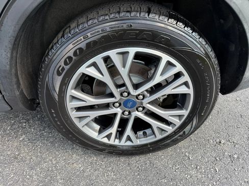 Used 2021 Ford Escape SEL FWD image 42