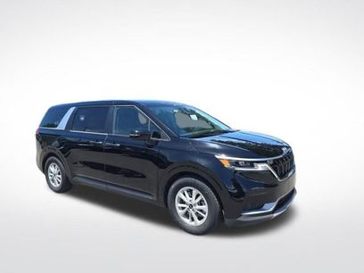 Used 2024 Kia Carnival LX