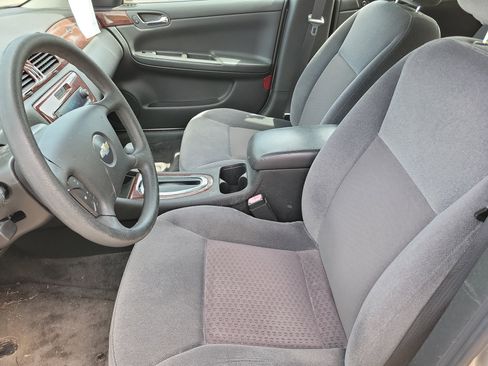 Used 2008 Chevrolet Impala LS FWD image 3