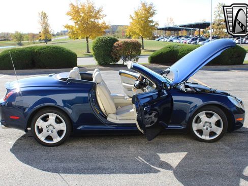 Used 2002 Lexus SC 430 Convertible image 25
