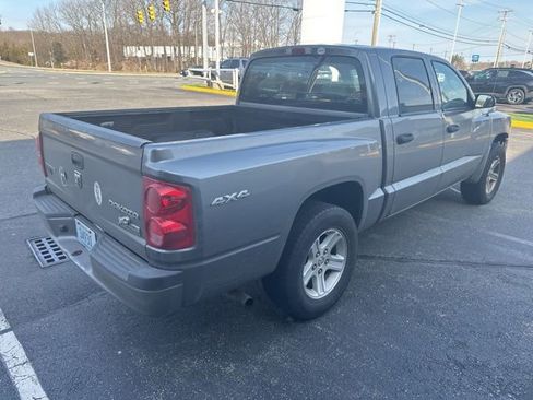 Used 2010 Dodge Dakota Big Horn image 2