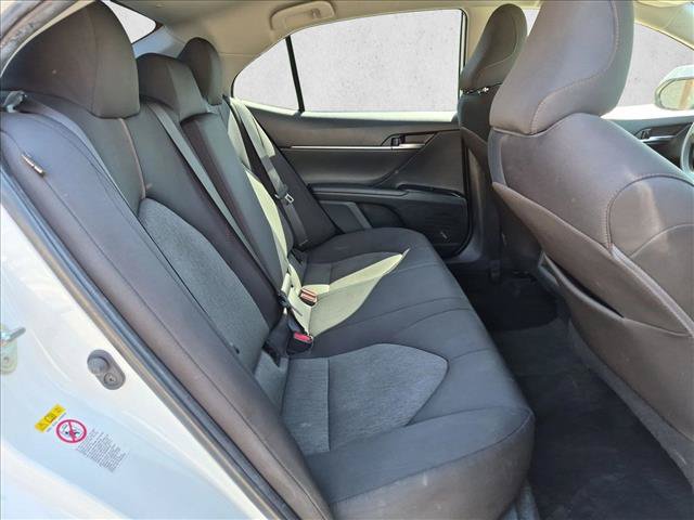 Used 2019 Toyota Camry LE FWD image 18